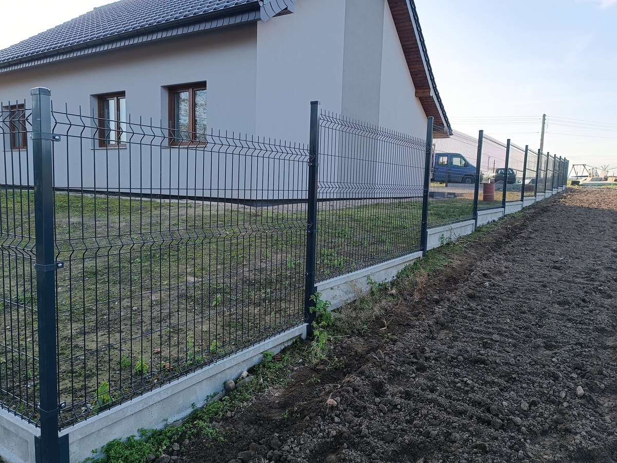 Realizacja ogrodzenia KOWMET 6